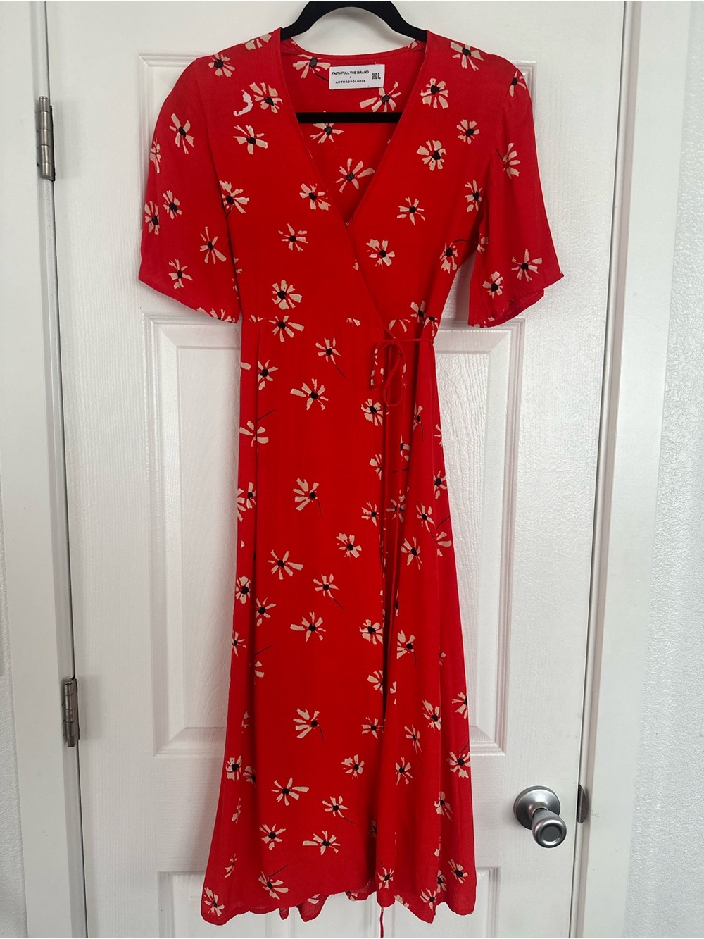 Anthropologie x Faithful The Brand Rivera Floral Midi Wrap Dress Size 2